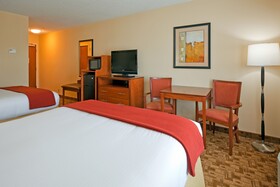 Holiday Inn Express Hotel & Suites Phenix City-Fort Benning Area