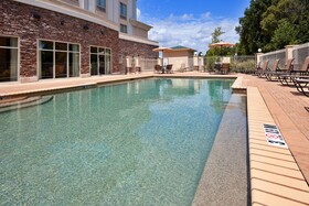 Holiday Inn Express Hotel & Suites Phenix City-Fort Benning Area