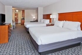 Holiday Inn Express Hotel & Suites Phenix City-Fort Benning Area