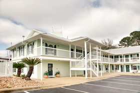 Key West Inn Millbrook