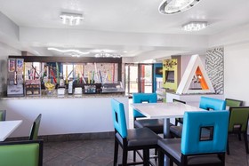 Super 8 by Wyndham Prattville Montgomery