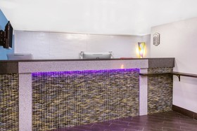 Super 8 by Wyndham Prattville Montgomery