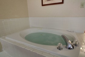 Key West Inn Roanoke