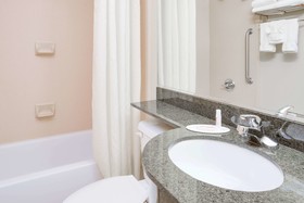 Microtel Inn & Suites by Wyndham Saraland/North Mobile