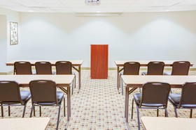 Microtel Inn & Suites by Wyndham Saraland/North Mobile
