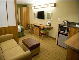 Microtel Inn & Suites by Wyndham Saraland/North Mobile