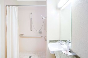 Microtel Inn & Suites by Wyndham Saraland/North Mobile