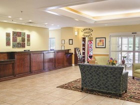 La Quinta Inn & Suites by Wyndham Mobile Satsuma / Saraland