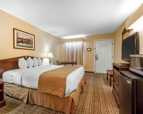 Baymont by Wyndham Selma