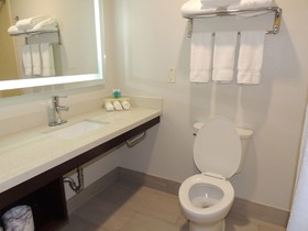 Holiday Inn Express & Suites Birmingham NE - Trussville