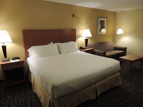 Holiday Inn Express & Suites Birmingham NE - Trussville