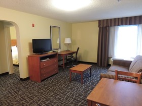 Holiday Inn Express & Suites Birmingham NE - Trussville