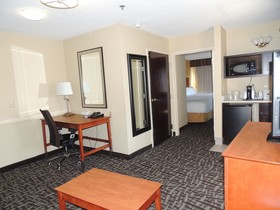 Holiday Inn Express & Suites Birmingham NE - Trussville