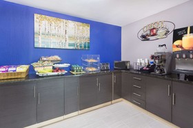 Microtel Inn & Suites by Wyndham Tuscaloosa – East