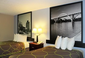 Super 8 by Wyndham Tuscaloosa