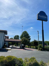Travelodge by Wyndham Tuscaloosa