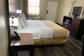 Travelodge by Wyndham Tuscaloosa