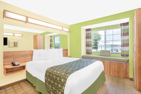 Microtel Inn & Suites by Wyndham Tuscumbia/Muscle Shoals