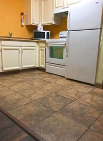 Americas Best Value Inn & Suites Anchorage Airport