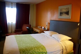 Americas Best Value Inn & Suites Anchorage Airport