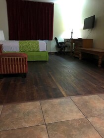 Americas Best Value Inn & Suites Anchorage Airport