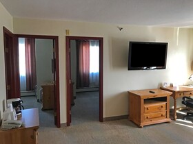 Americas Best Value Inn & Suites Anchorage Airport