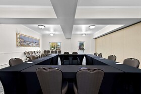 Clarion Suites Downtown