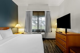 Clarion Suites Downtown