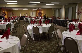 Coast Inn at Lake Hood