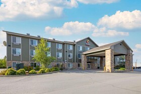Comfort Suites Anchorage Airport