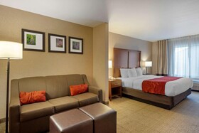 Comfort Suites Anchorage Airport