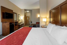 Comfort Suites Anchorage Airport