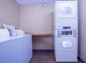 Comfort Suites Anchorage Airport