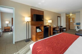 Comfort Suites Anchorage Airport