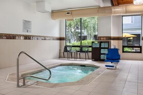 Courtyard Anchorage Airport