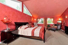 Goose Lake Lodge B&B