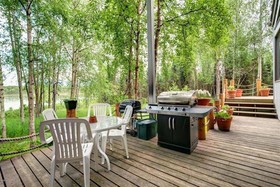 Goose Lake Lodge B&B