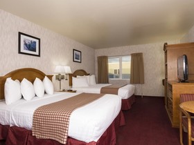 GuestHouse Inn & Suites Anchorage