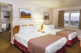 GuestHouse Inn & Suites Anchorage