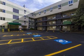 GuestHouse Inn & Suites Anchorage