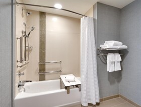 Hyatt Place Anchorage-Midtown
