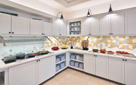 Hyatt Place Anchorage-Midtown