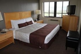 Inlet Tower Hotel and Suites