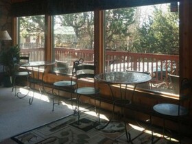 Jewel Lake Bed & Breakfast