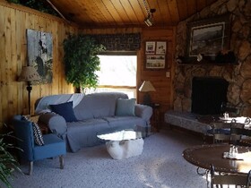 Jewel Lake Bed & Breakfast