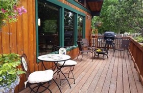 Jewel Lake Bed & Breakfast