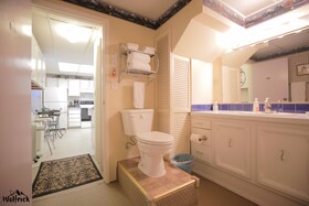 Jewel Lake Bed & Breakfast