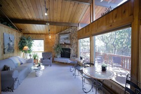 Jewel Lake Bed & Breakfast