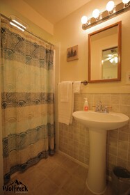 Jewel Lake Bed & Breakfast