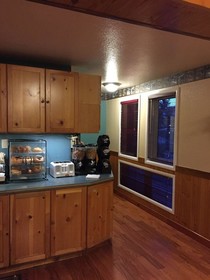 Longhouse Alaskan